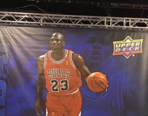 直筆サインを知る】マイケル・ジョーダンとUDの独占契約 | サイン、co